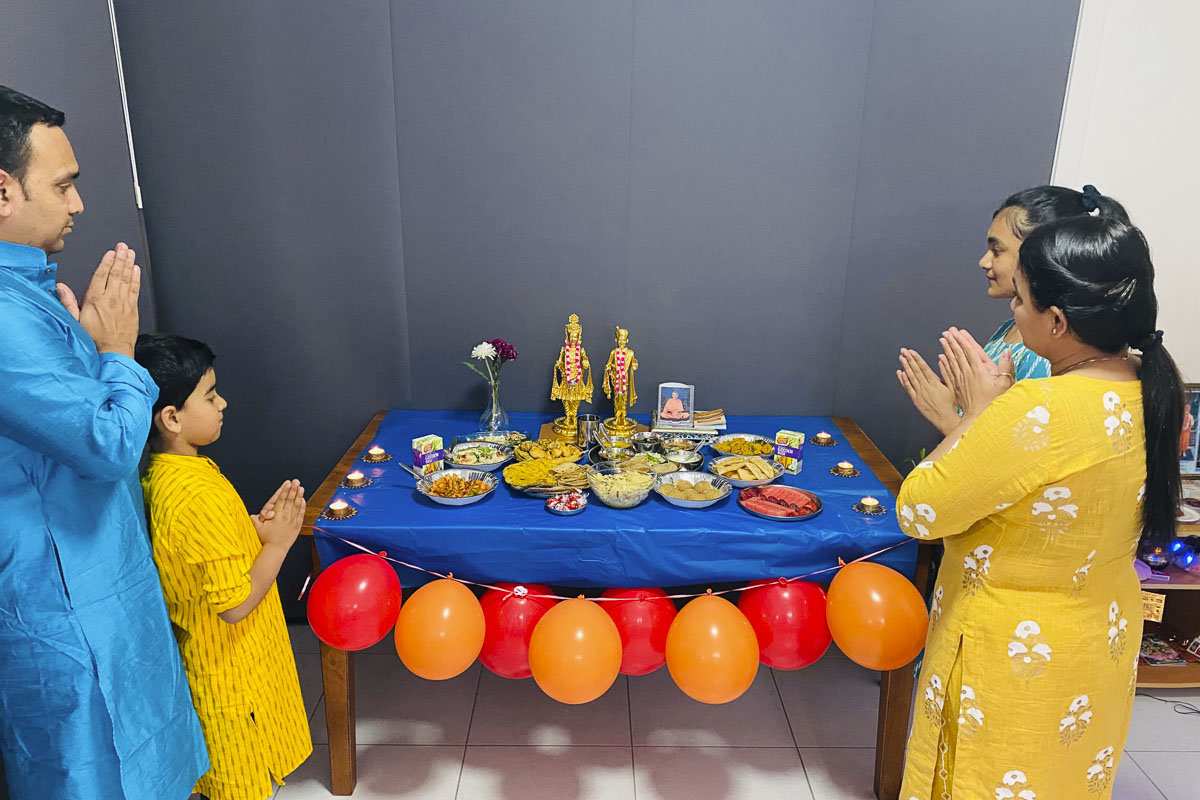 HH Mahant Swami Maharaj's 87th Birthday Celebration, Gold Coast