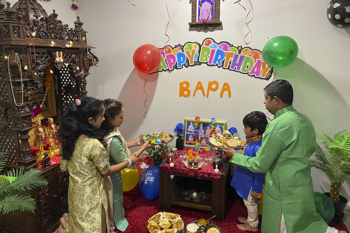 HH Mahant Swami Maharaj's 87th Birthday Celebration, Gold Coast