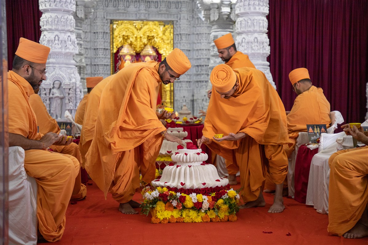 Amalak Pujan at BAPS Shri Swaminarayan Mandir, Los Angeles, CA