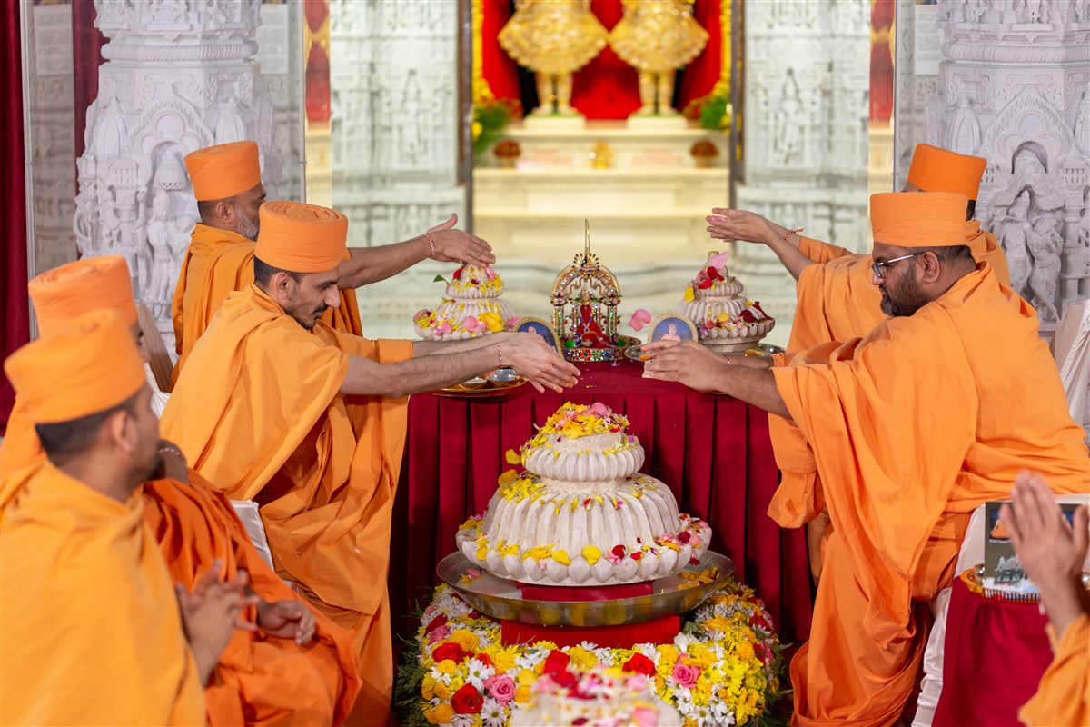 Amalak Pujan at BAPS Shri Swaminarayan Mandir, Toronto, ON