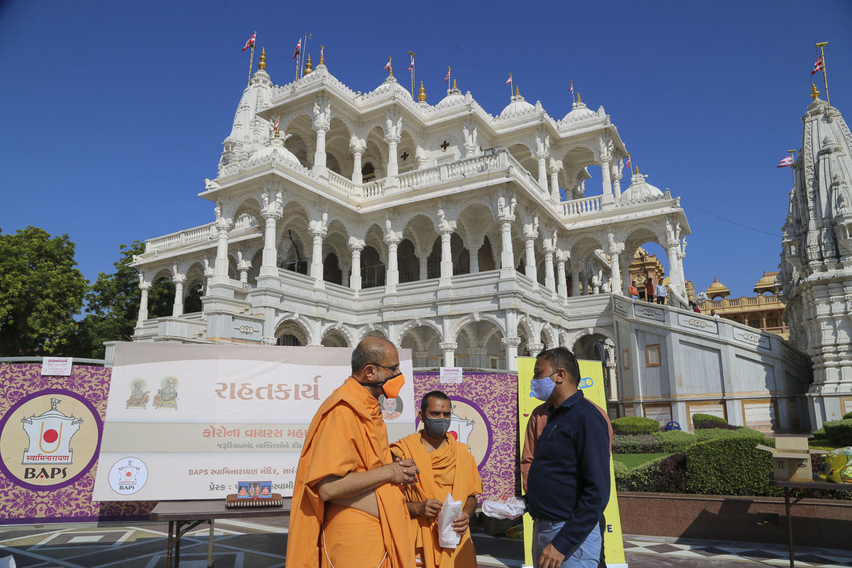 BAPS Community Services During the Coronavirus Lockdown, Sarangpur
