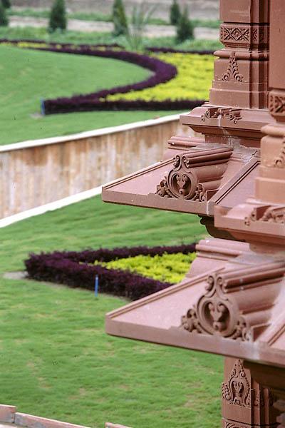 Manicured lawns and gardens almost ready at Akshardham