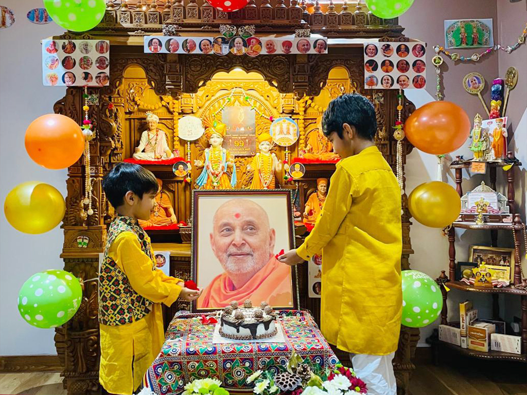 Pramukh Swami Maharaj 99th Janma Jayanti Home Celebrations, UK & Europe