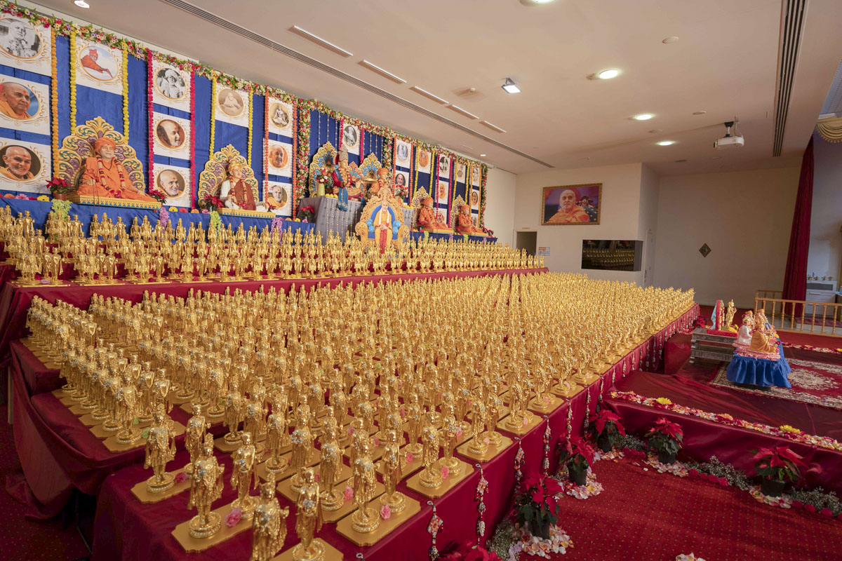 Shri Akshar-Purushottam Maharaj, 28 December 200