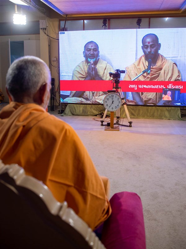 Sadhus sing kirtans via video conference from Pindwara