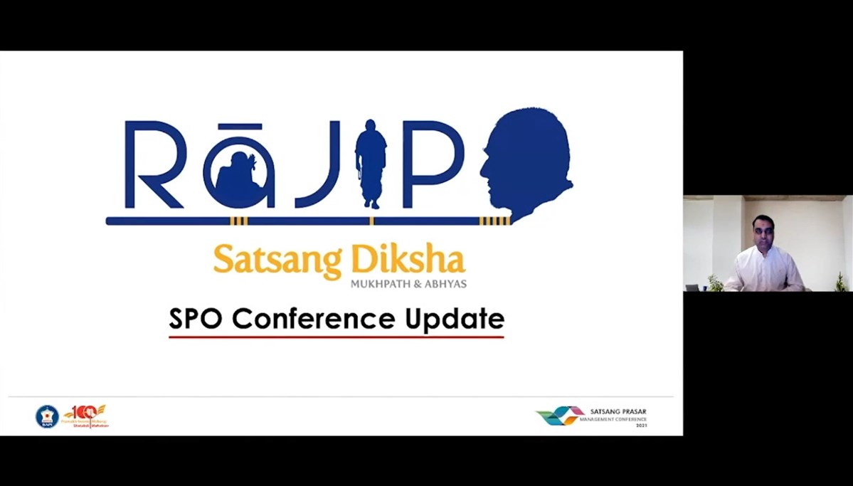 Himanshubhai Patel, a senior youth volunteer, provided an update on the 'Satsang Diksha' course of study and memorisation