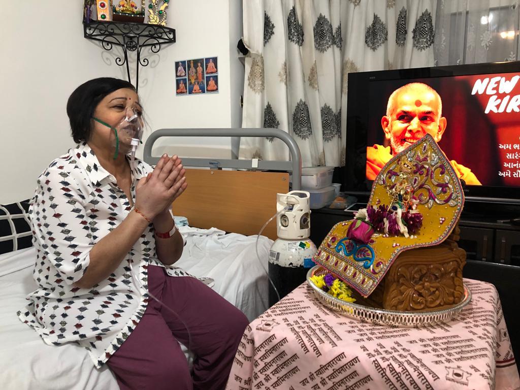 A video narrated the story of Kashmiriben Depala, who practised Satsang till her last breath, even amid crippling health challenges