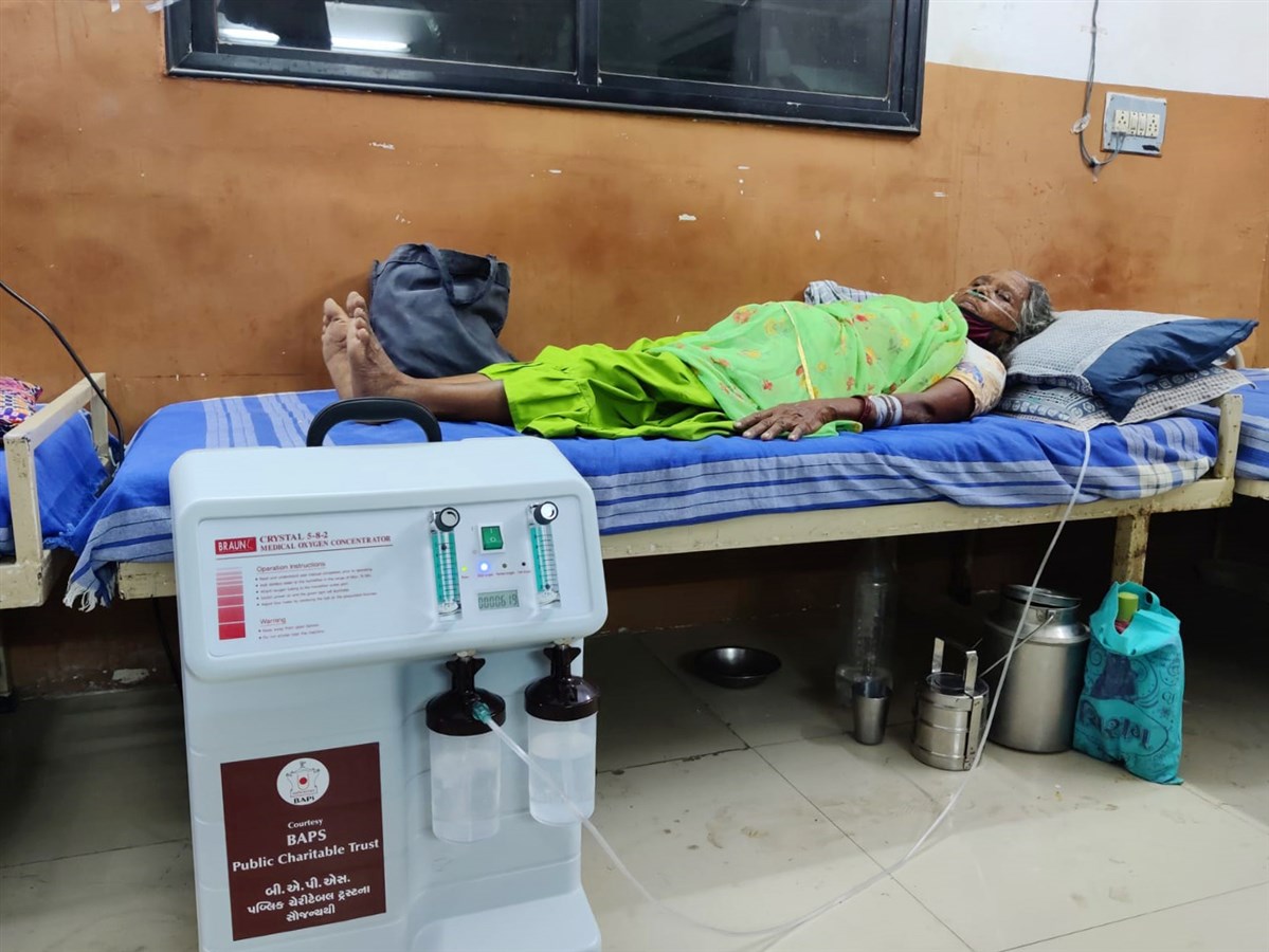Oxygen Concentrators Reach Patients in India