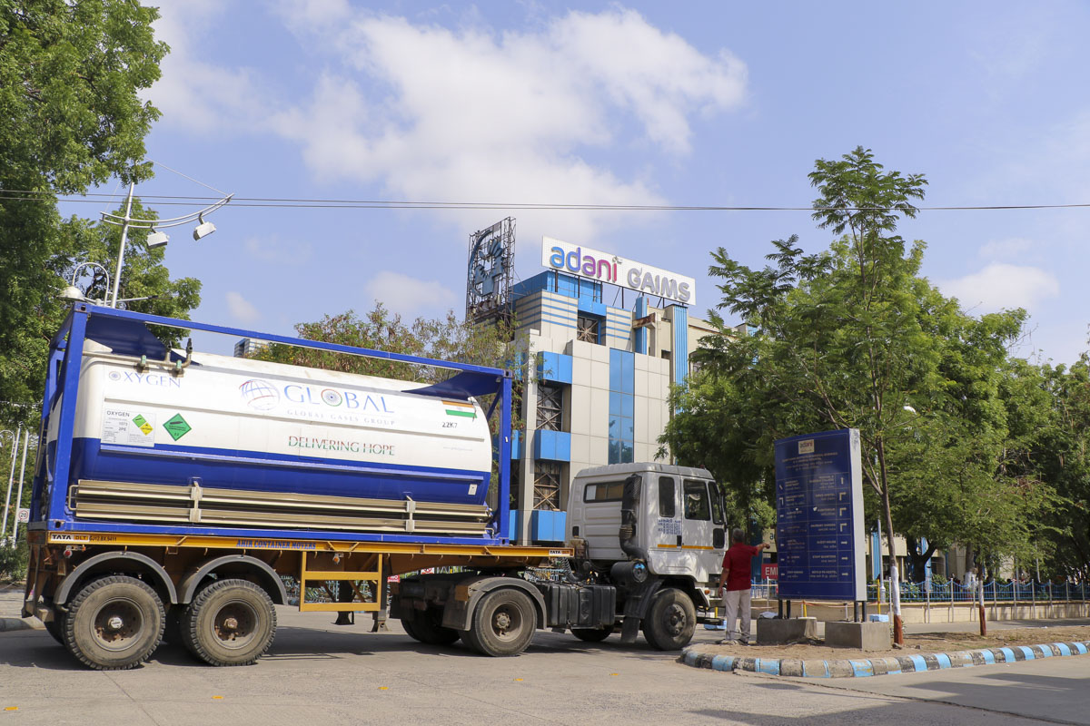 Liquid oxygen container sent from BAPS Hindu Mandir, Abu Dhabi, arrives at Bhuj, India