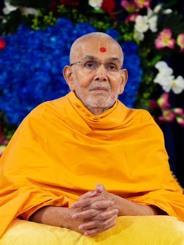 Swamishri during the 129th Yogi Jayanti Celebration assembly