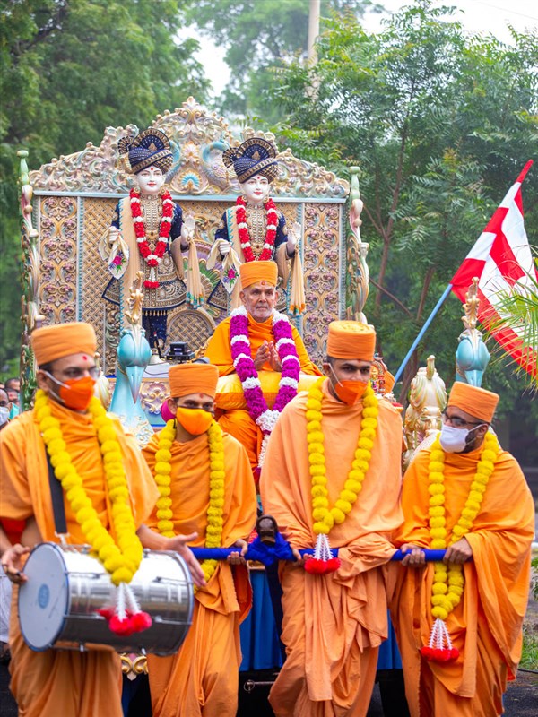 Sadhus pull the chariot during the Rathyatra celebration