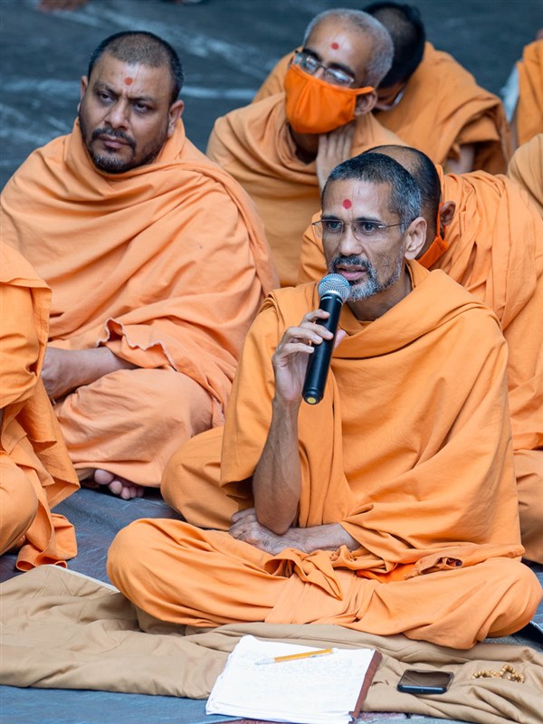 Atmatrupt Swami asks the questions