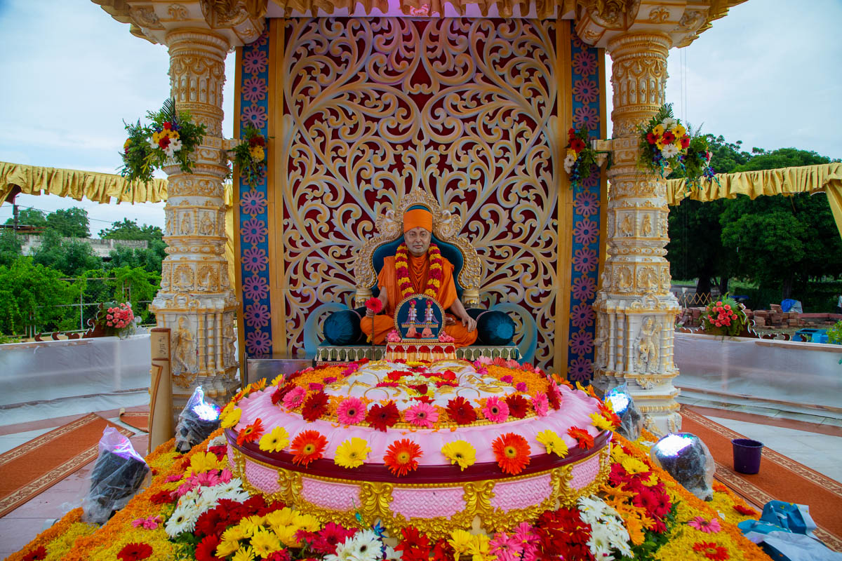 Brahmaswarup Pramukh Swami Maharaj's samadhi sthan