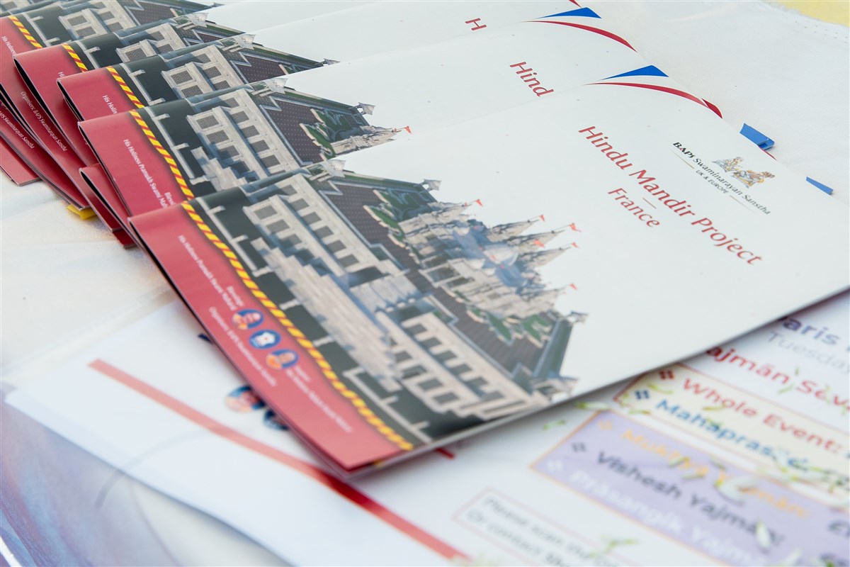 The brochure briefly introduces the key features of the mandir and how to participate in this momentous project