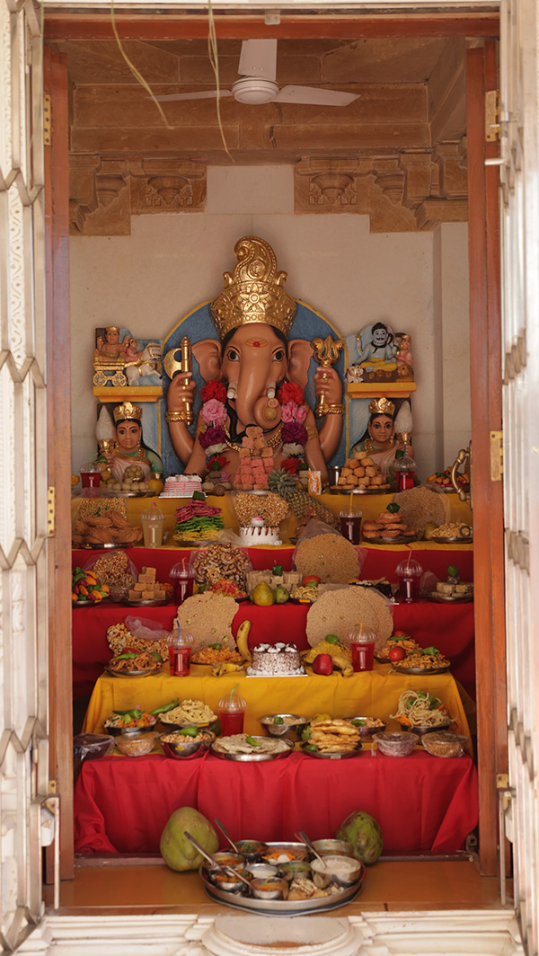 Annakut offered to Shri Ganeshji