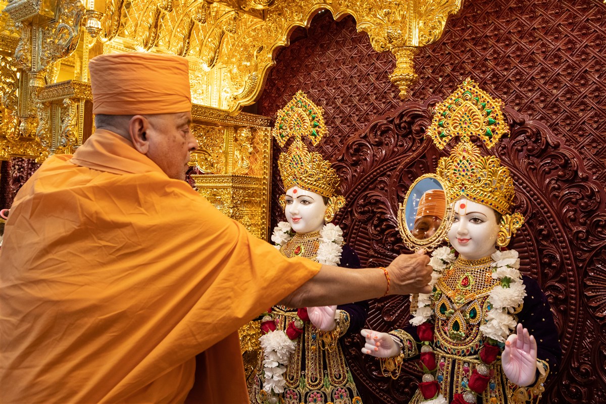 Murti Pratishtha in Birmingham