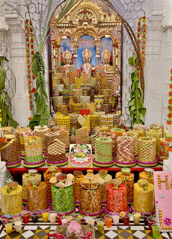 Diwali & Annakut Celebrations, Atladara (Vadodara)