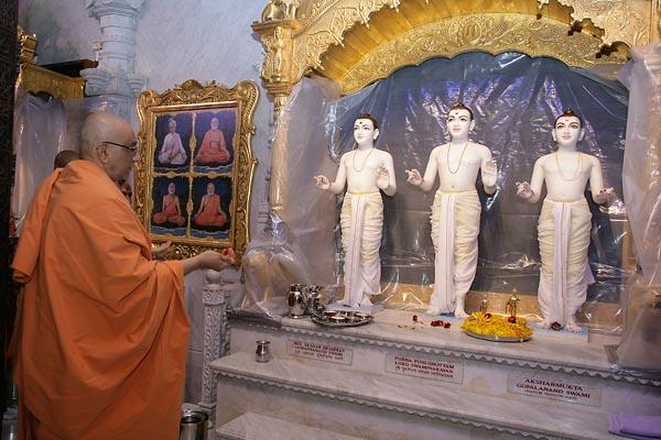  10th Anniversary Celebrations of BAPS Shri Swaminarayan Mandir