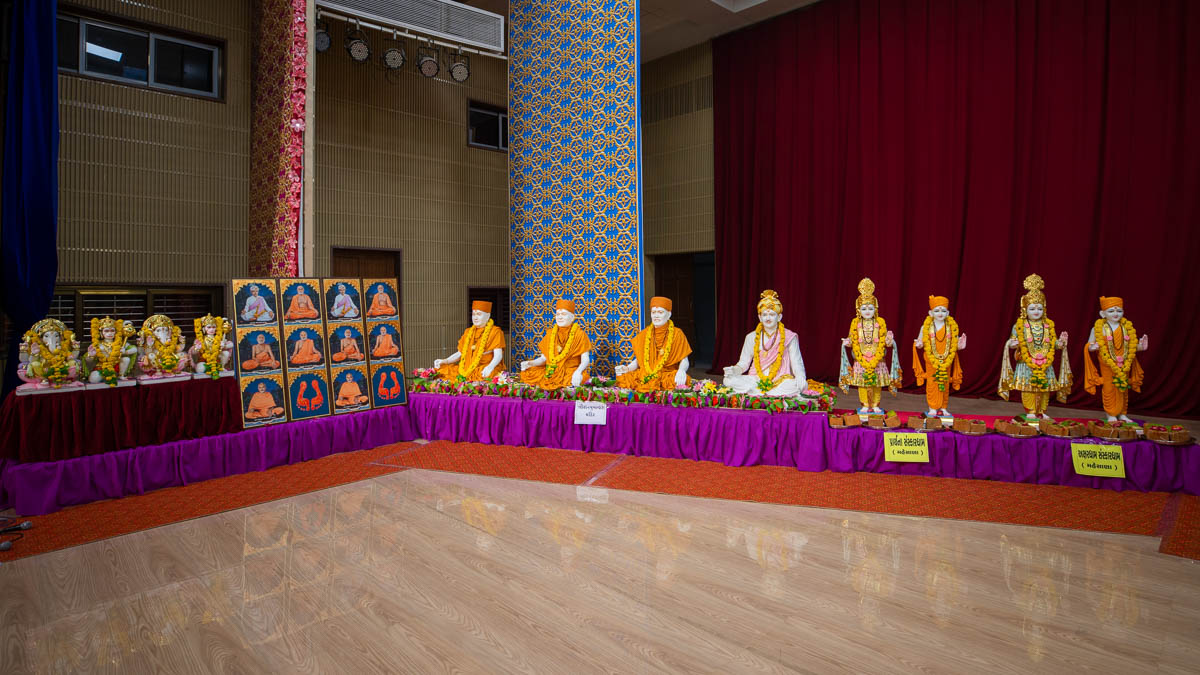 Murtis to be consecrated at BAPS Shri Swaminarayan Mandirs in Prarthana and Akshardham (Mahesana), India, and Lira, Uganda