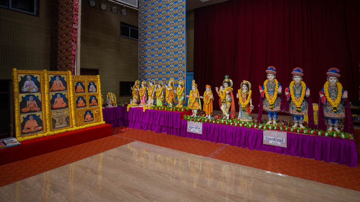 Murtis to be consecrated at BAPS Shri Swaminarayan Mandirs in Pramukh Vatika, Tirupati Park (Rajkot), India