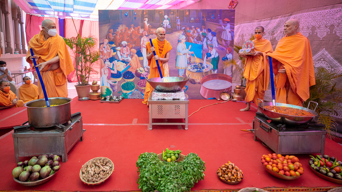 Swamishri, Pujya Viveksagar Swami and Atmaswarup Swami stir the shak mixture