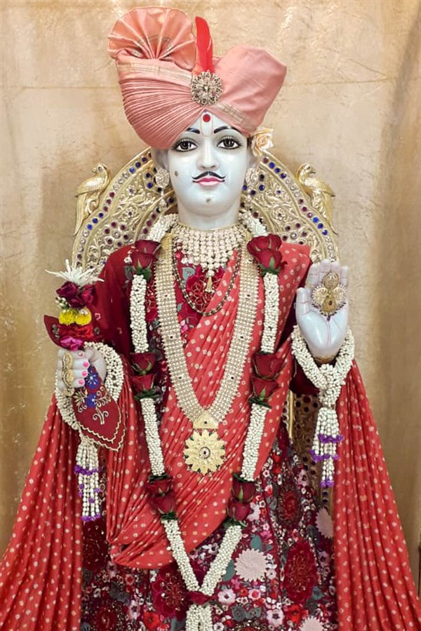 Shri Ghanshyam Maharaj, BAPS Shri Swaminarayan Mandir, Gondal