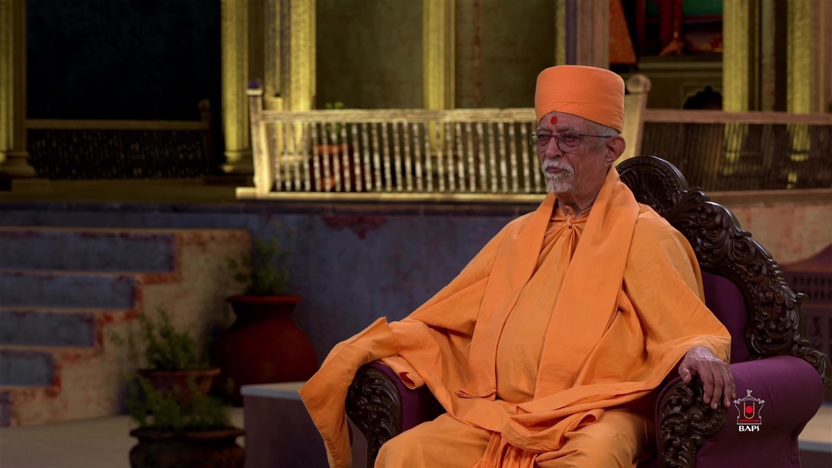 Pujya Swayamprakash Swami (Doctor Swami) during the assembly