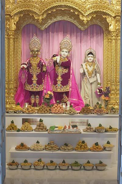 Shri Nilkanth Varni Murti Pratishtha and First Anniversary Celebrations at BAPS Swaminarayan Mandir, Houston, USA