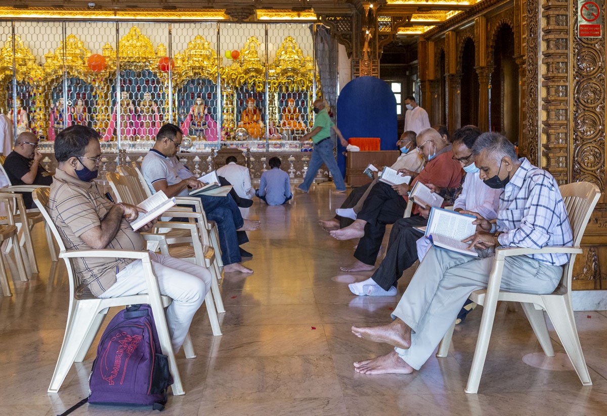 Janma Jayanti Celebration - Pramukh Swami Maharaj's 100th Birthday Celebration