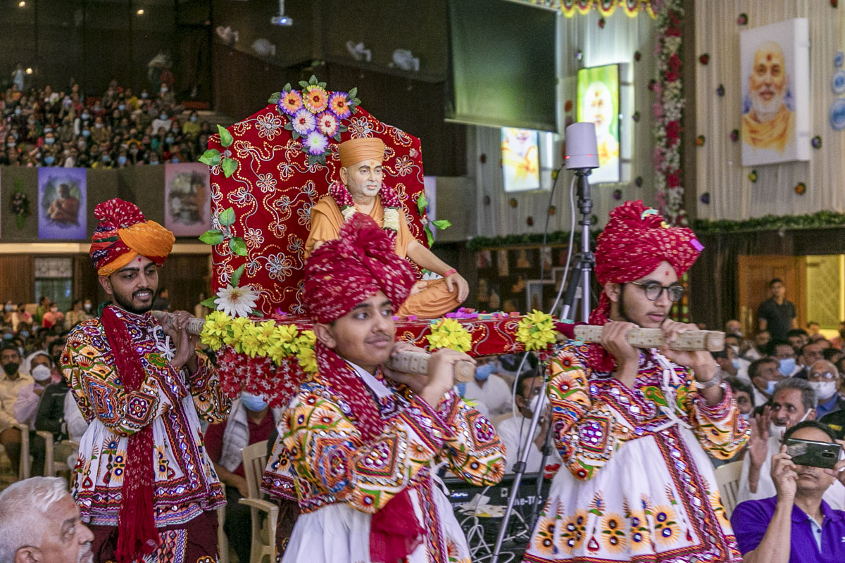 Janma Jayanti Celebration - Pramukh Swami Maharaj's 100th Birthday Celebration