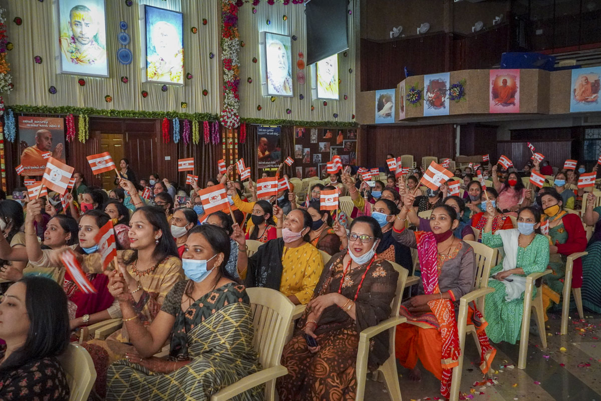 Mahila Din - Pramukh Swami Maharaj's 100th Birthday Celebration