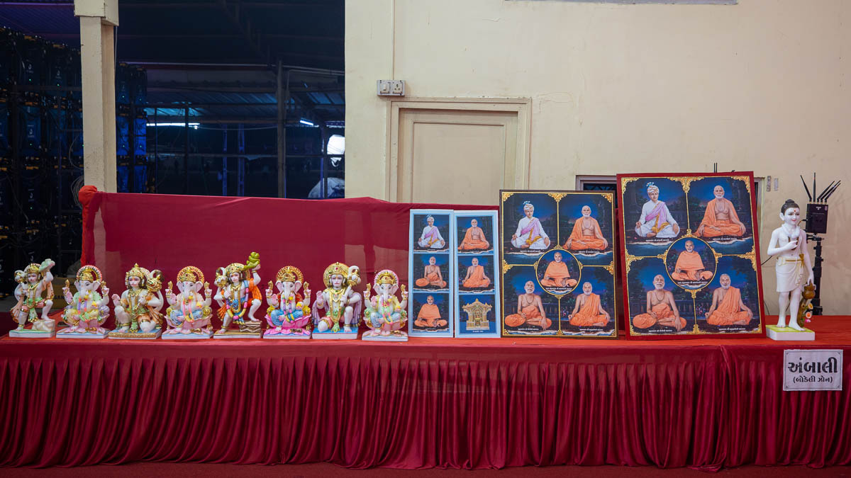 Murtis to be consecrated at BAPS Shri Swaminarayan Mandirs in Kashipura, Ambali and Lunadra Vasahat, India