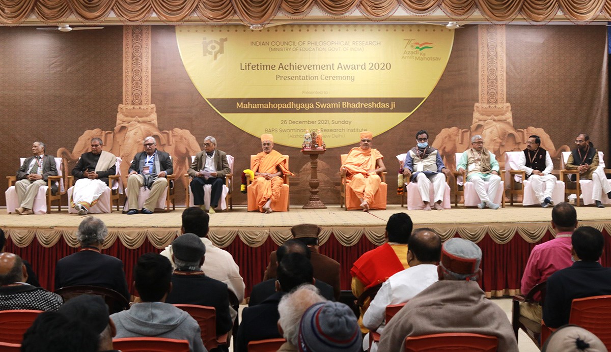 The ICPR presents the “Lifetime Achievement Award”