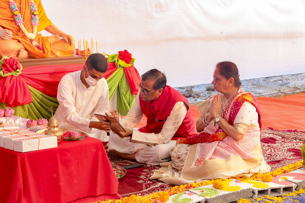 Devotees perform the shilanyas mahapuja rituals