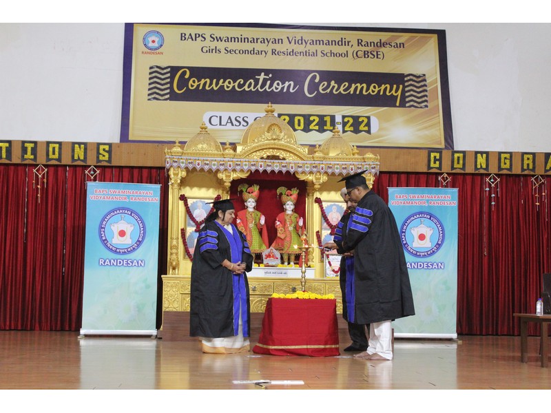 Lamp-Lightening ceremony on the stage