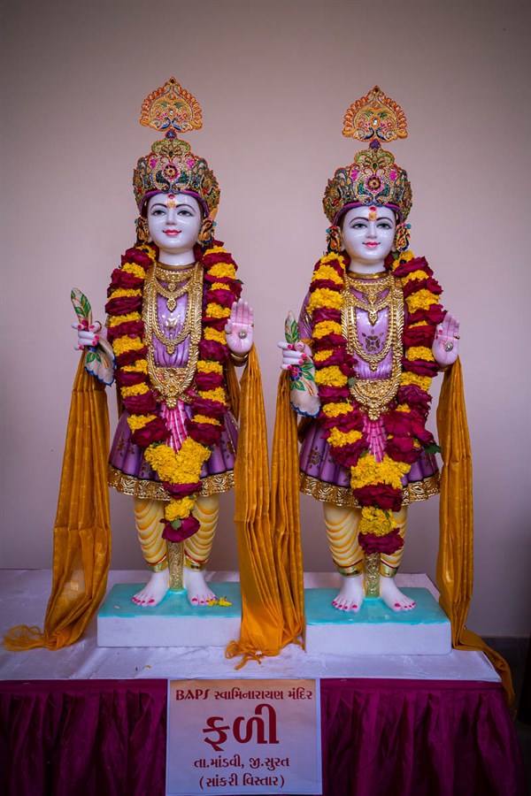 Murtis to be consecrated at BAPS Shri Swaminarayan Mandir, Fali (Sankari), India