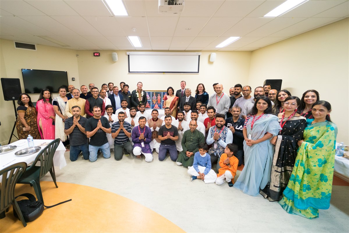 Australian and Indian Trade Delegation Visit BAPS Swaminarayan Mandir, Sydney
