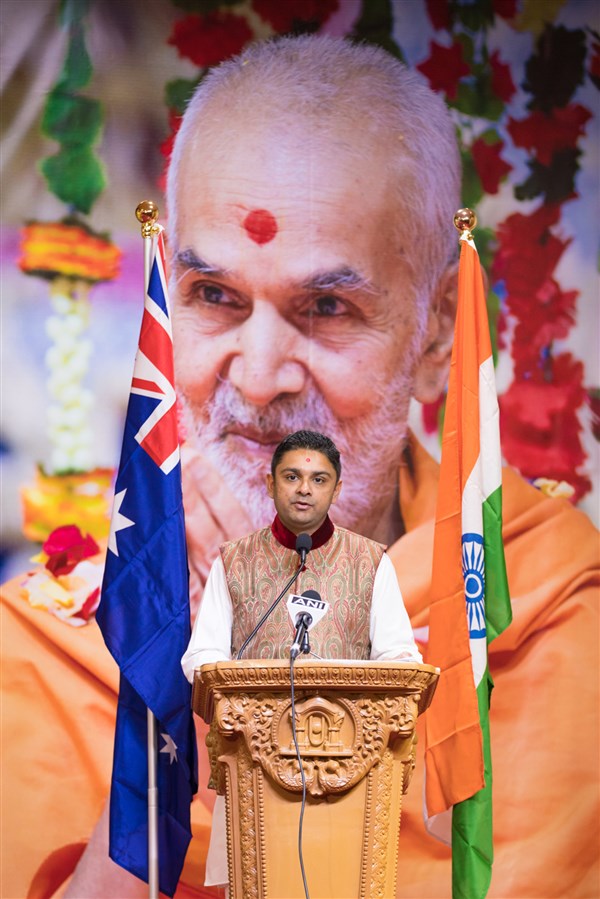 Australian and Indian Trade Delegation Visit BAPS Swaminarayan Mandir, Sydney