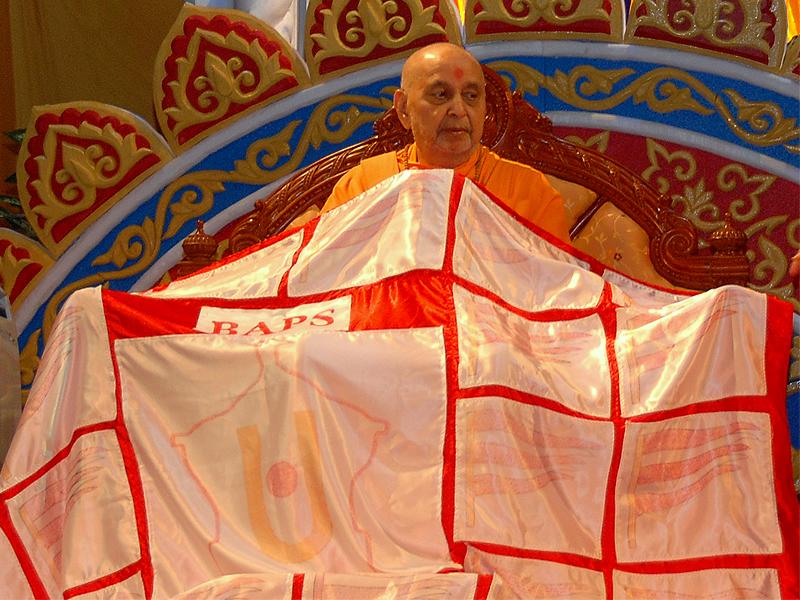  Swamishri in San Jose 