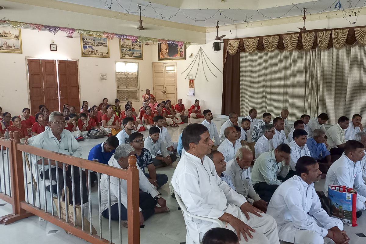 Parivarik Shanti Abhiyan: Shatabdi Volunteers Felicitation Assembly, Sarbhan