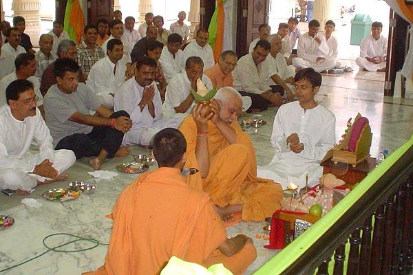 29 Patotsav Celebrations at Shri Swaminarayan Mandir Dar-es-Salaam, Tanzania, Saturday, 2 September 2006     