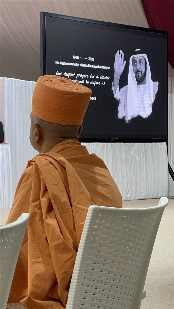 Swami Brahmaviharidas attending the prayer assembly