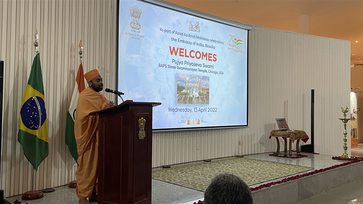 Pujya Uttamshlokdas Swami recites the Vedic Shanti Path at the Indian Embassy in Brasilia, Brazil