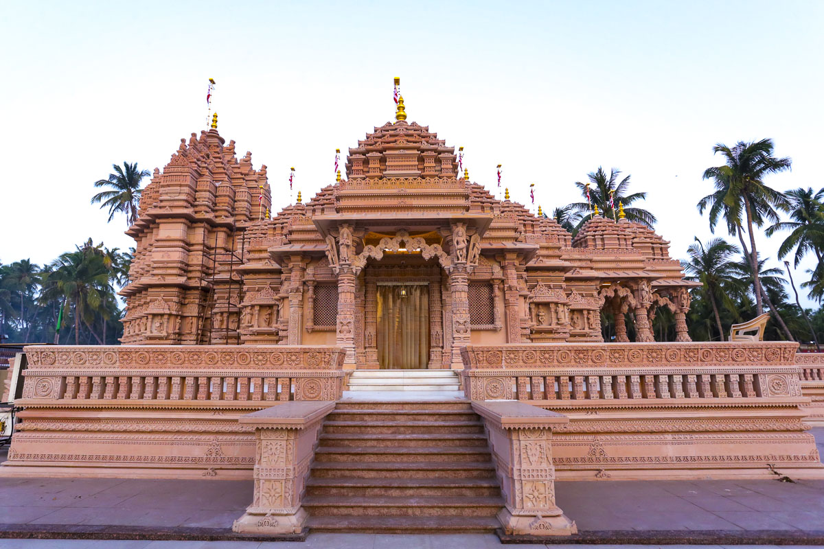 Mandir moods