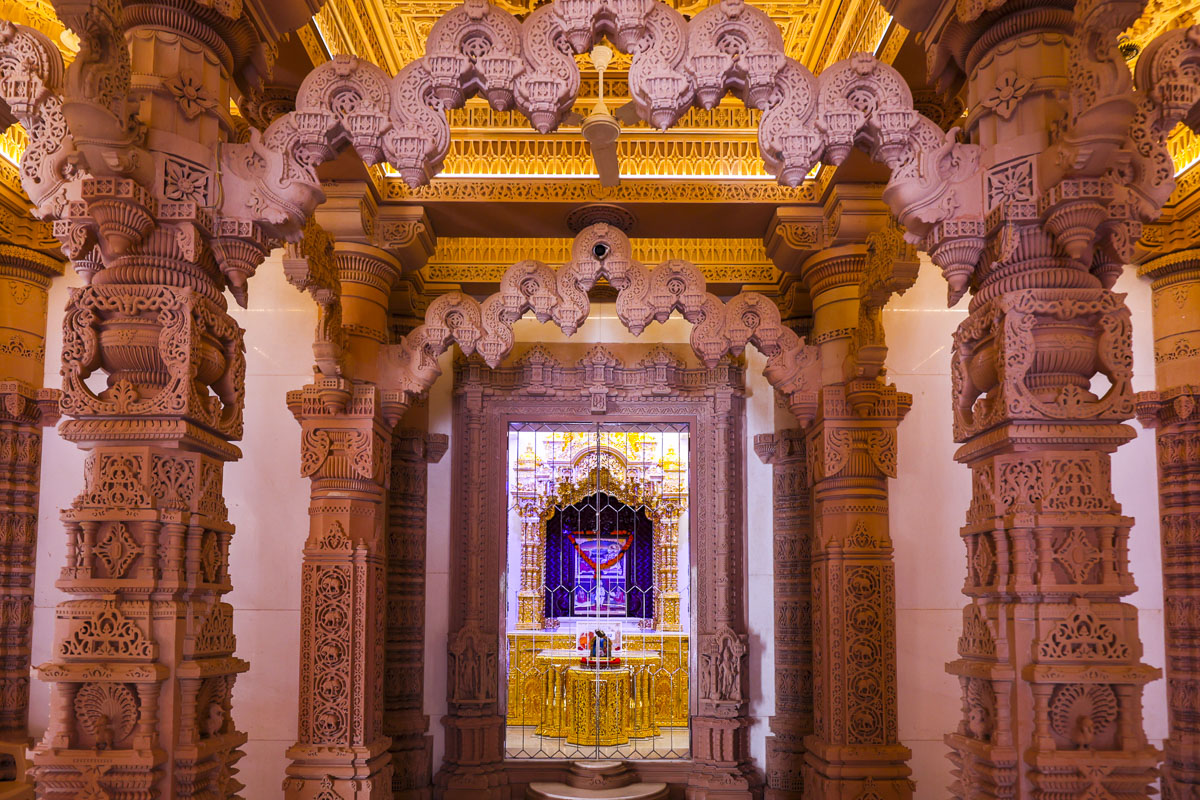 Mandir moods
