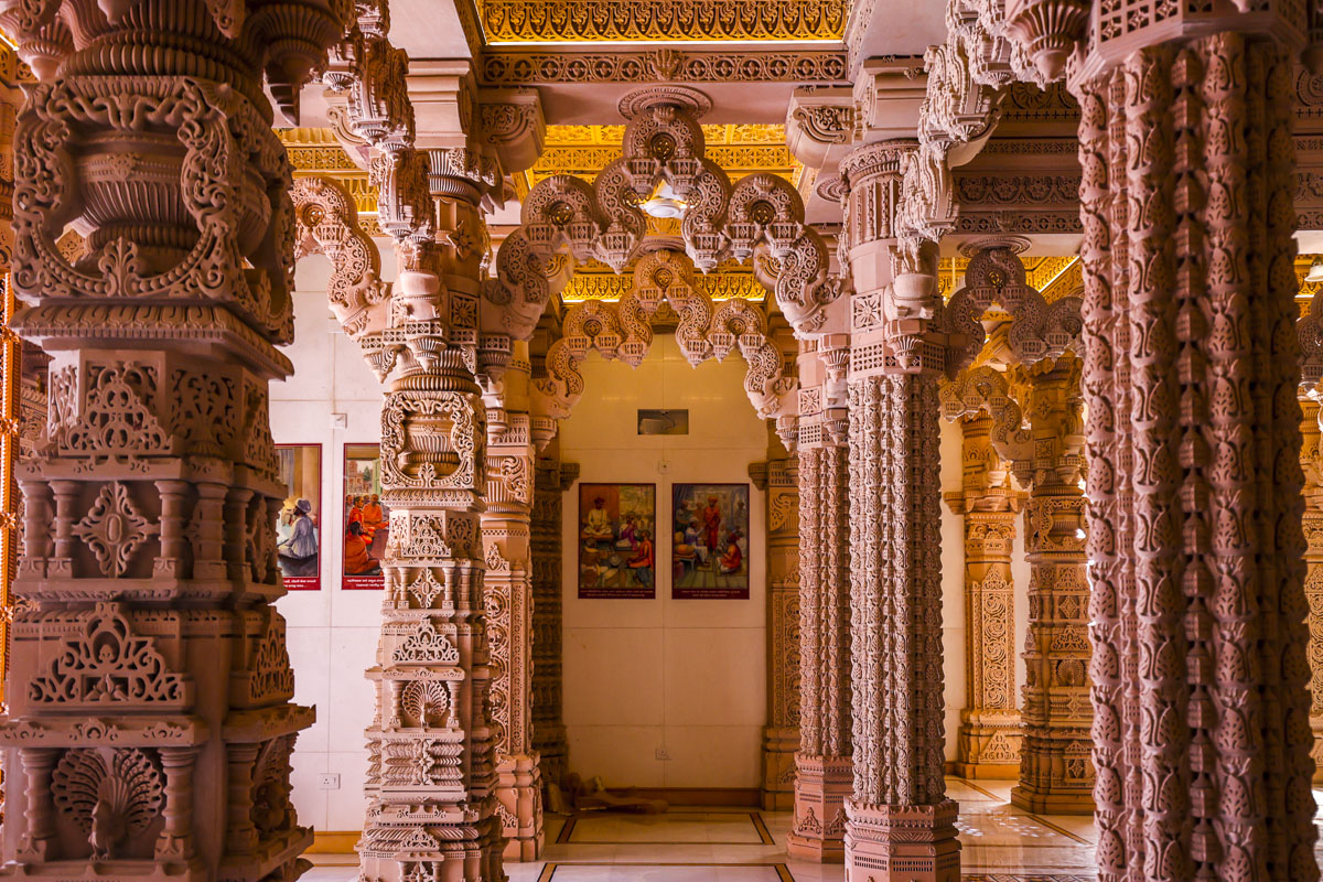 Mandir moods