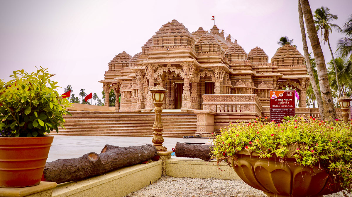 Mandir moods
