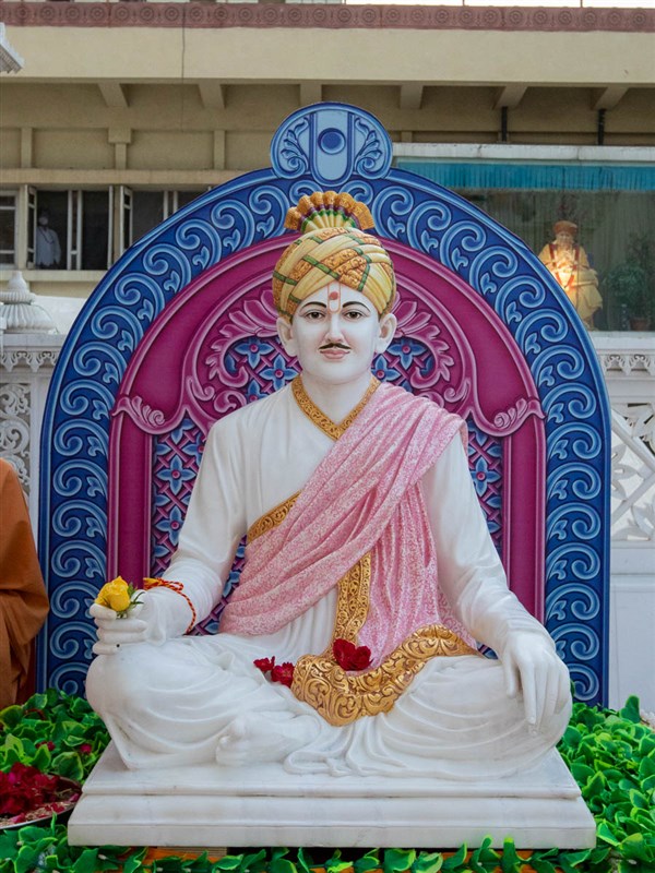 Brahmaswarup Bhagatji Maharaj, BAPS Shri Swaminarayan Mandir, Ahmedabad