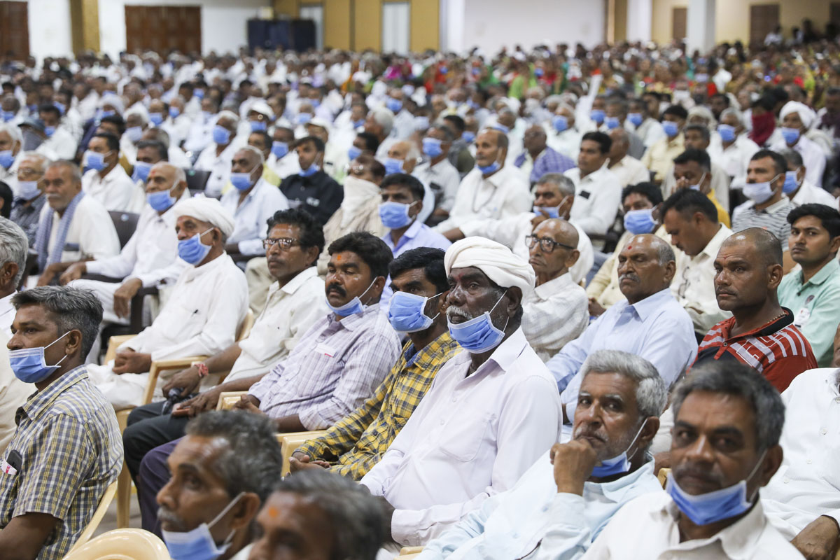 Farmers during the assembly