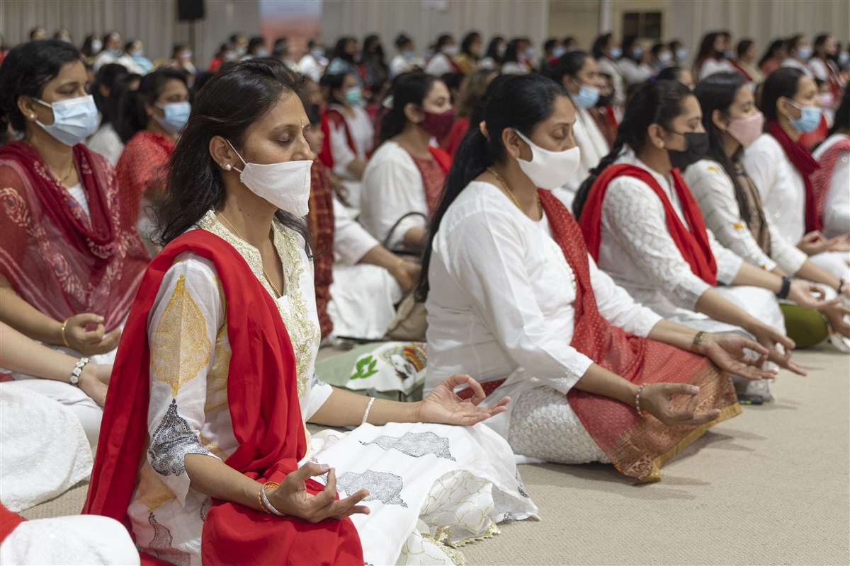 Participants partaking in Yoga Mudras